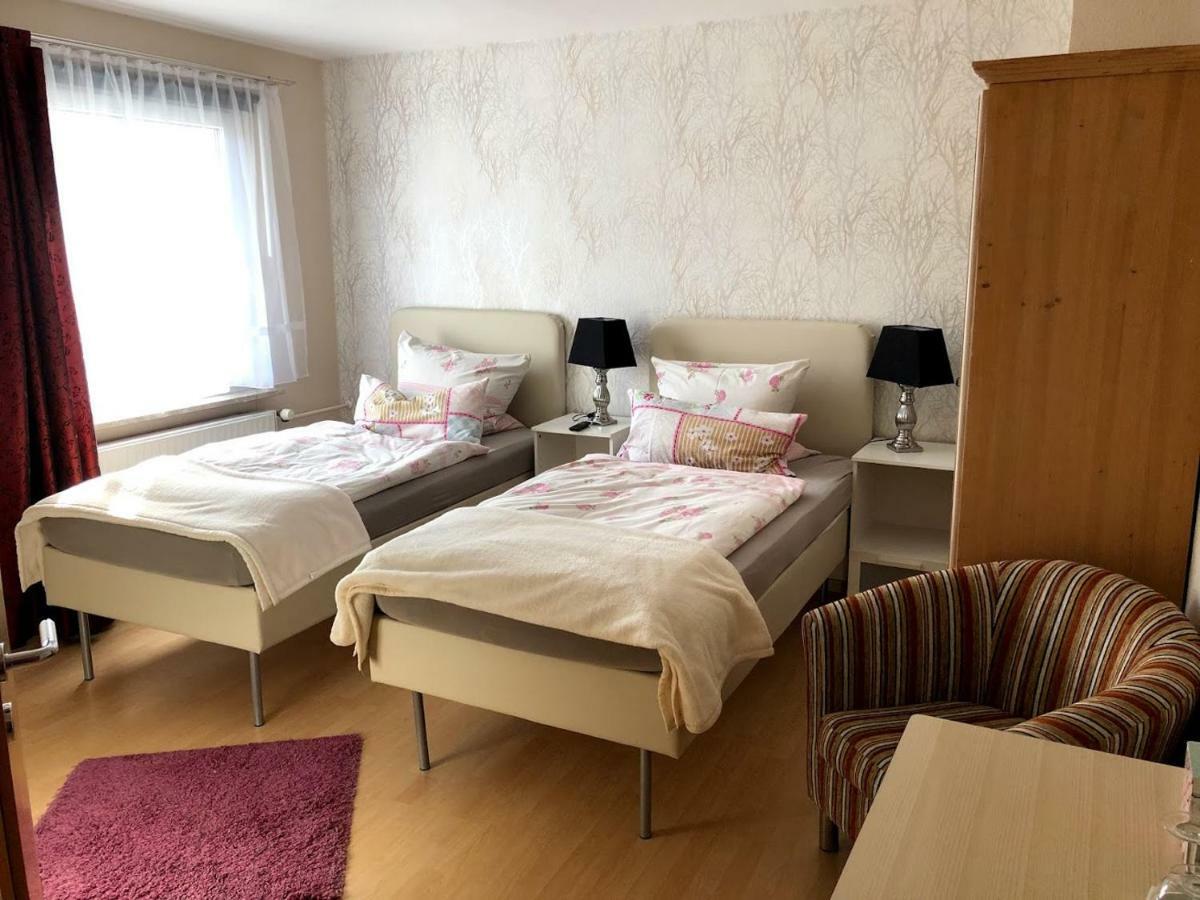 Hotel Garni Zum Adenauer Forst Wimbach Exterior foto